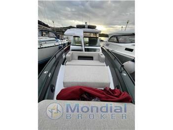 Axopar 37 Sun Top Brabus