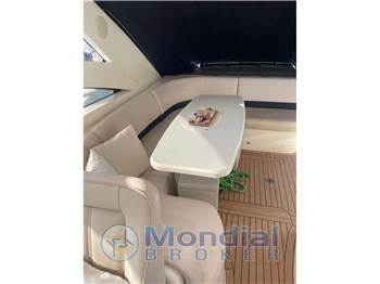 PRINCESS V 48 HT
