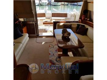 FERRETTI 55 FLY