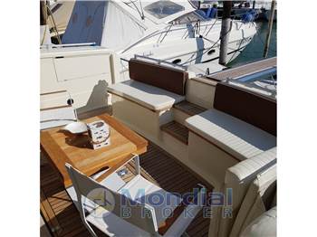 FERRETTI 55 FLY