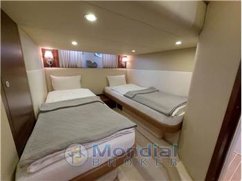PRINCESS V 45  HT