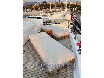 Azimut 80