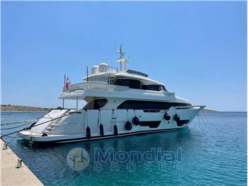 Custom Line Navetta 28