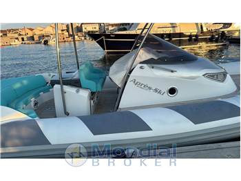 SACS STRIDER 11
