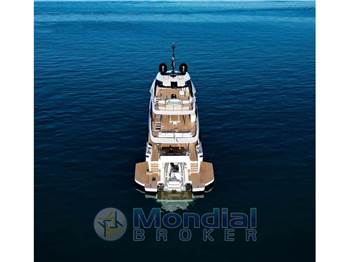 Custom Line Navetta 38