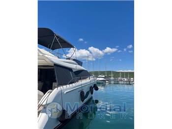 Ferretti Yachts FERRETTI 550