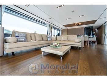 Ferretti Yachts 1000