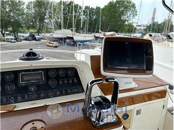 Bertram 37 Convertible