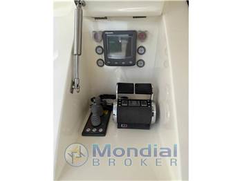 Ferretti Yachts FERRETTI 780 -