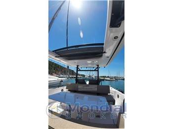 Axopar 37 SUN TOP