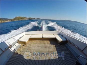 Magnum Marine MAGNUM 38 Flash Deck