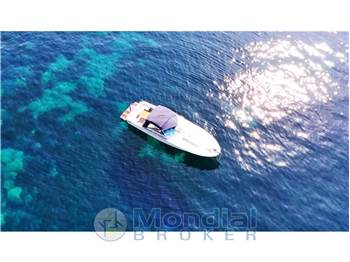 Magnum Marine MAGNUM 38 Flash Deck