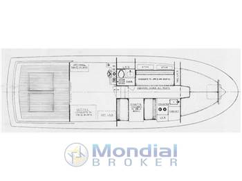 Magnum Marine 38 Flush Deck