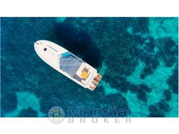 Magnum Marine 38 Flush Deck