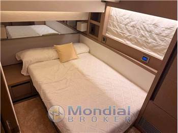 Jeanneau Prestige 630
