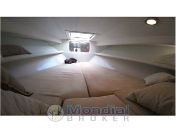 Tornado TORNADO 38 ( NATANTE )