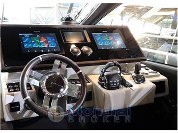 Azimut S 6  Sport fly
