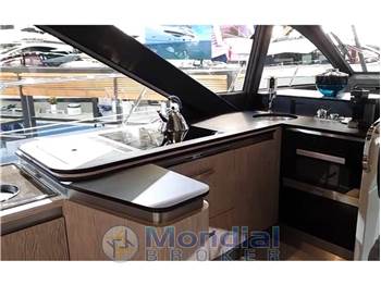 Azimut S 6  Sport fly