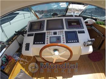 Magnum Marine 53' HT 3 Cabine