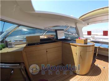 Magnum Marine 53' HT 3 Cabine