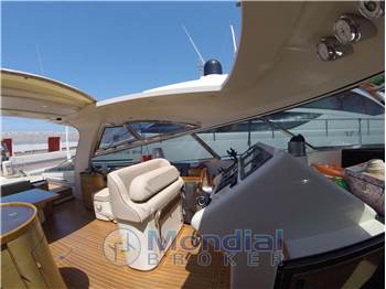 Magnum Marine 53' HT 3 Cabine
