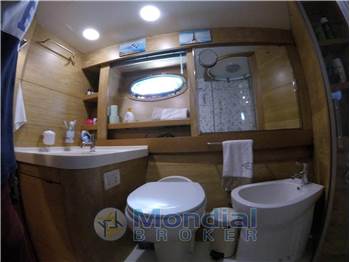 Magnum Marine 53' HT 3 Cabine