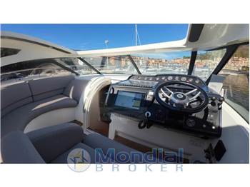 Princess Yachts V 46