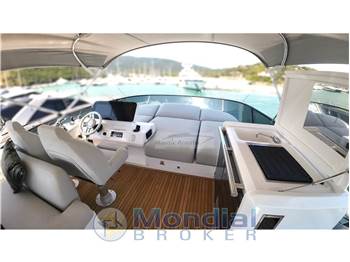 Azimut 53