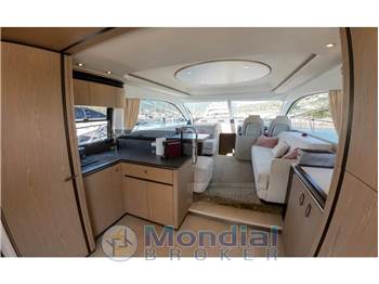 Azimut 53