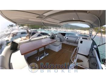 Azimut 53