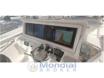 Bertram Yacht 630 Convertible