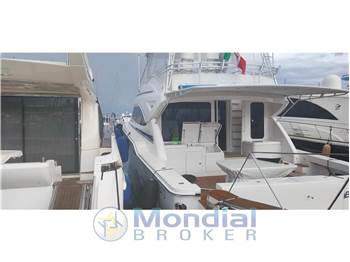 Bertram Yacht 630 Convertible