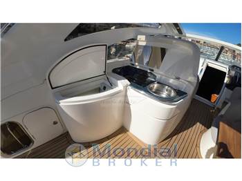 Princess Yachts V 46