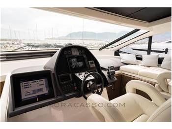 PERSHING 62