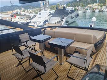 PERSHING 70