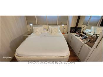 PERSHING 56