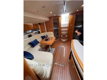FAIRLINE 52