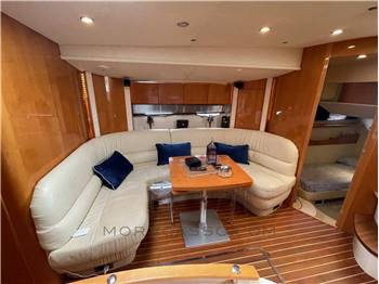 FAIRLINE 52