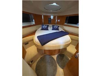 FAIRLINE 52