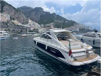 FAIRLINE 52