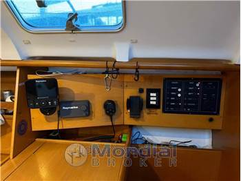 Beneteau FIRST 33.7