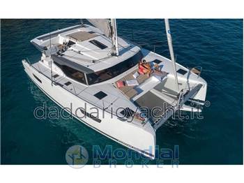 Fountaine Pajot Astréa 42