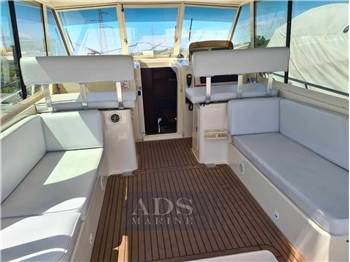 Mainship 34