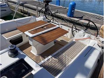 Dufour Yachts 412 Grand Large