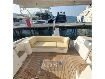 Sealine F 42/5