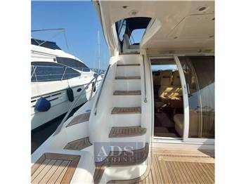 Sealine F 42/5
