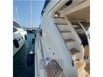 Sealine F 42/5