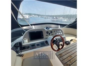 Sealine F 42/5