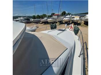 Sea Ray 340 Fly