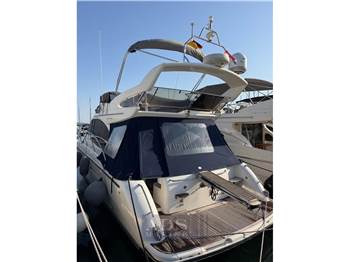Princess Yachts 42 Fly